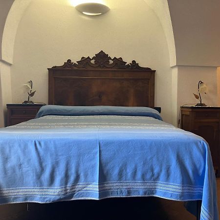 Bed & Breakfast L'Erica ฟีนาเลลีกูเร ภายนอก รูปภาพ